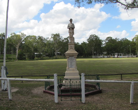 Apple Tree Creek War Memorial - Inverell Accommodation 0