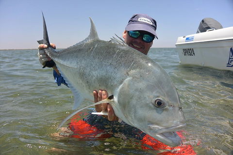 Ningaloo Fly Fishing - Inverell Accommodation 0