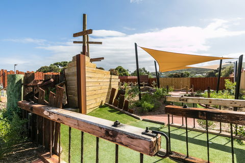 Great Ocean Road Mini Golf - Inverell Accommodation 0