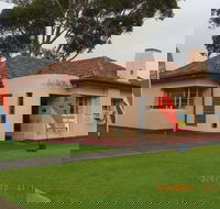 Alton Gallery Echuca - Inverell Accommodation