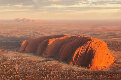 Helicopter Scenic: Extended Uluru & Kata Tjuta - Inverell Accommodation 4