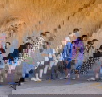 Discover Uluru Aboriginal Art  Culture 4.5 Hours Tour - Inverell Accommodation