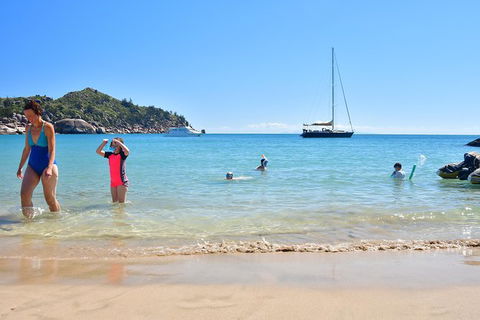 Magnetic Island Sailing BBQ Lunch Cruise - Inverell Accommodation 3