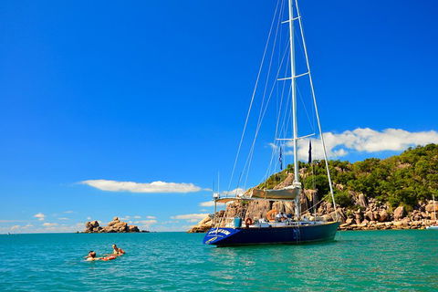 Magnetic Island Sailing BBQ Lunch Cruise - Inverell Accommodation 4
