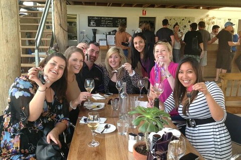 Adelaide Hills Wineries & Hahndorf - Inverell Accommodation 11