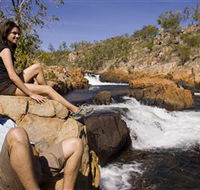 Crystal Falls - Inverell Accommodation