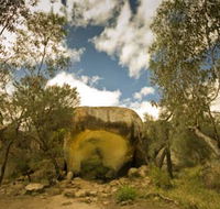 Hippo's Yawn - Inverell Accommodation