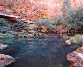 Gorge Rim Walk, Dales Gorge - Inverell Accommodation 0