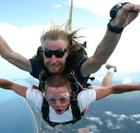 Jump the Beach Cairns - Inverell Accommodation