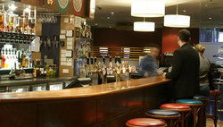 Off Broadway Hotel - Inverell Accommodation 2