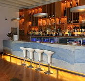 Pontoon Bar - Inverell Accommodation