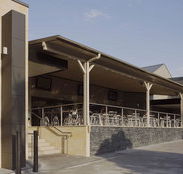 Three Swallows Hotel - Inverell Accommodation