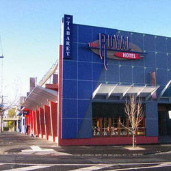 Royal Hotel Essendon - Inverell Accommodation 0