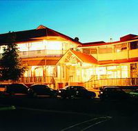 Loxton Community Hotel Motel - Inverell Accommodation