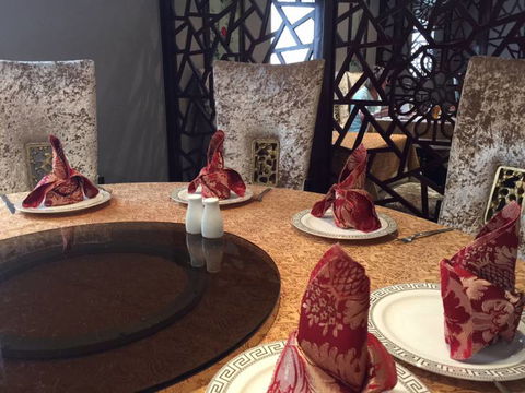 Dragon Palace - Inverell Accommodation 0