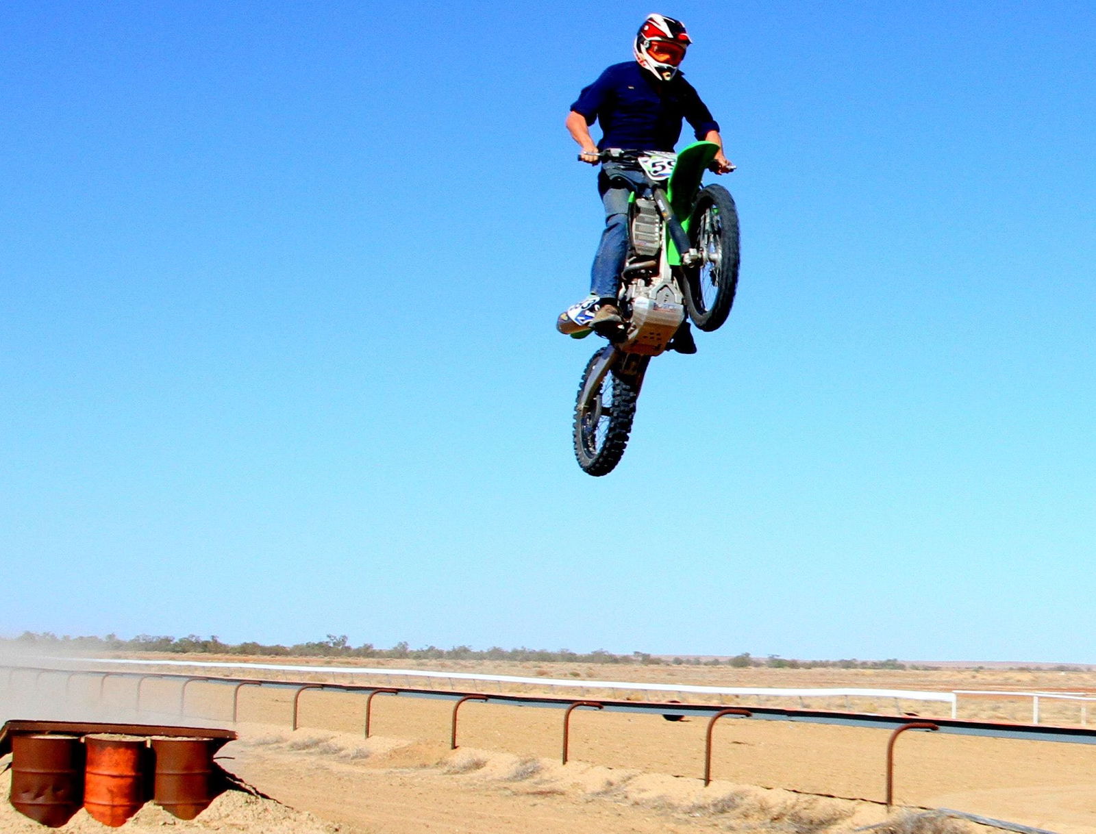 Birdsville QLD Inverell Accommodation