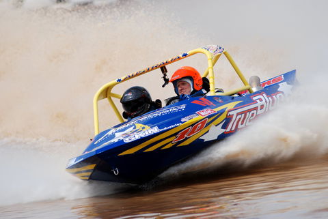V8 Superboats - Inverell Accommodation 0