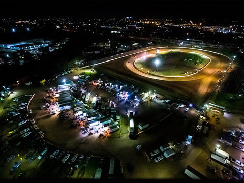 Valvoline Raceway's Opening Night - Inverell Accommodation 0
