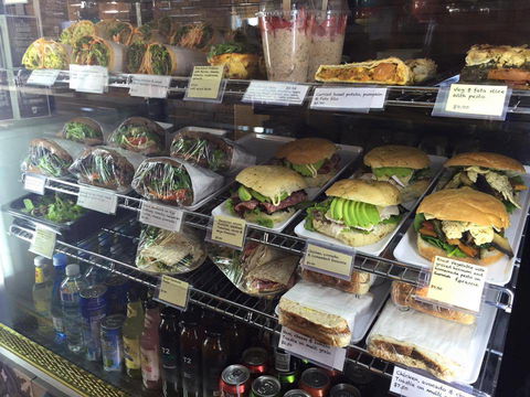 Online Film Screening: Dieci Inverni - Inverell Accommodation 2