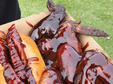 Bluewater Barbecue Festival - Inverell Accommodation 2
