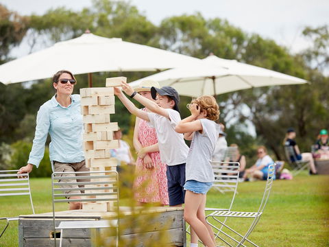 Ian Potter Lakeside Precinct Picnic Area - Inverell Accommodation 0
