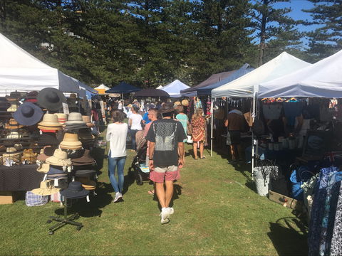 Palm Beach Market - Inverell Accommodation 0
