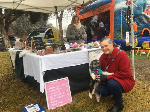 Wollundry Saturday Markets - Inverell Accommodation 2