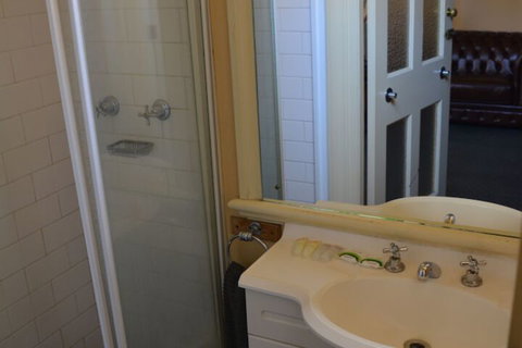 Australian Heritage Hotel - Inverell Accommodation 4