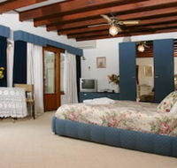 Chalet Swisse Spa - Inverell Accommodation