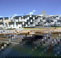C Mandurah Resort - Inverell Accommodation