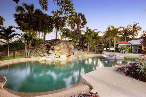 Mission Beach Resort - Inverell Accommodation 2