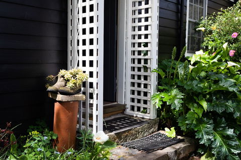 Alice's Cottages - Inverell Accommodation 5