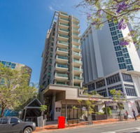 Quattro on Astor Apartments Brisbane by Restt - Inverell Accommodation