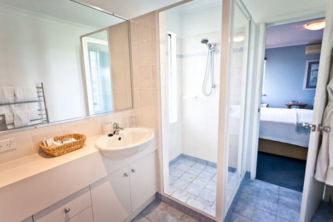 The Beach House At Bayside - Inverell Accommodation 2