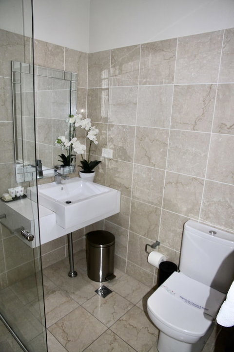 Mariners Court Hotel - Inverell Accommodation 4