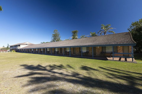 Seashells Beachfront Resort - Inverell Accommodation 2