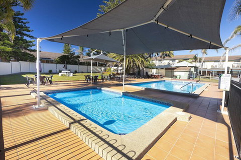 Seashells Beachfront Resort - Inverell Accommodation 3