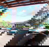 at Waterfront Whitsunday Retreat - Inverell Accommodation