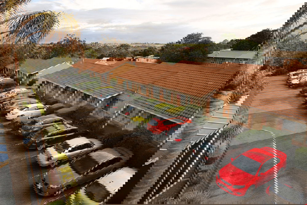 Attwood VIC Inverell Accommodation