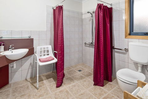 Marsden Court Apartments - Inverell Accommodation 3