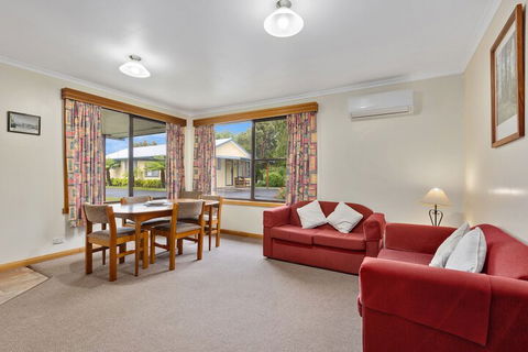 Sharonlee Strahan Villas - Inverell Accommodation 7