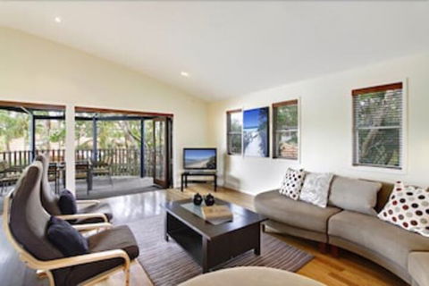 A PERFECT STAY - Beach House At Tallows - Inverell Accommodation 6