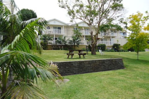 Aston Hill Motor Lodge - Inverell Accommodation 0