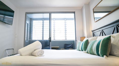 Crown On Darby - Inverell Accommodation 5