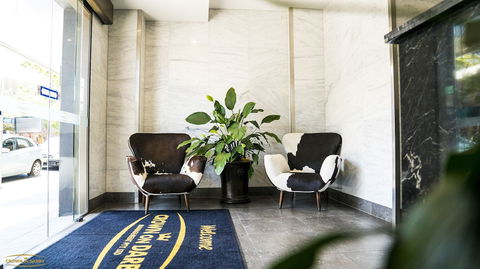 Crown On Darby - Inverell Accommodation 0