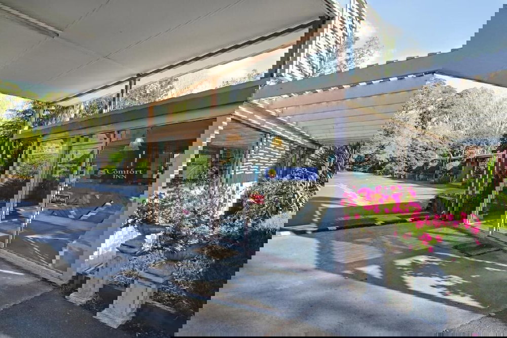 Newborough VIC Inverell Accommodation