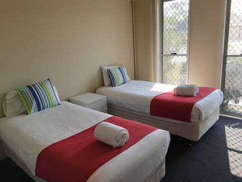 Arlia Sands Apartments - Inverell Accommodation 4