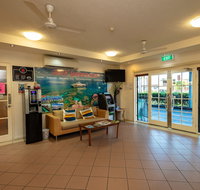 Cairns Queens Court - Inverell Accommodation