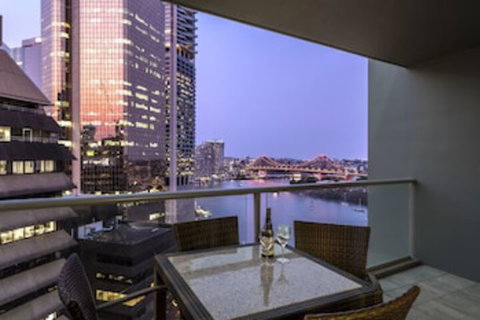 Oaks Brisbane On Felix Suites - Inverell Accommodation 0