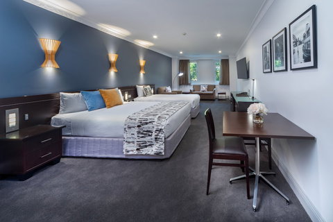 Hyde Park Inn - Inverell Accommodation 3